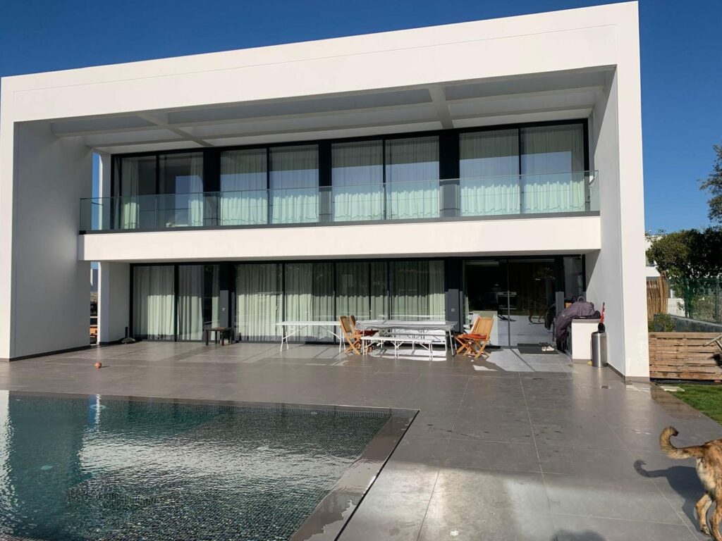 Obra de construção T-Man na Quarteira, Algarve — foto 4