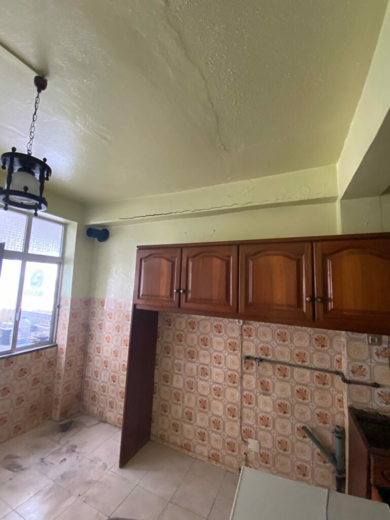 Remodelação · Faro Obra de remodelação em Faro, em curso, pela T-Man — foto 2